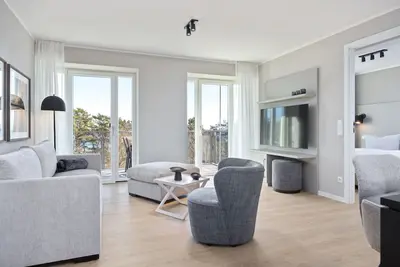 Image de Tolles Ferienapartment an der Ostsee mit Balkon, Meerblick und Zwei Badezimmern!