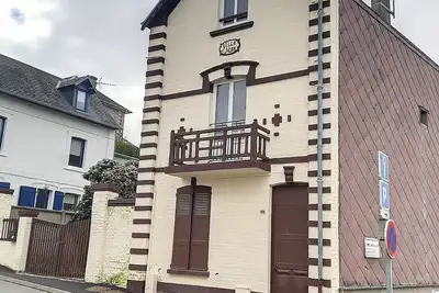 Image de Ar60 - La belle Aultoise, Maison avec extérieur. . .