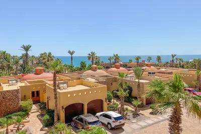 Image de Sandy Beach Bella Sirena E204 Ocean View