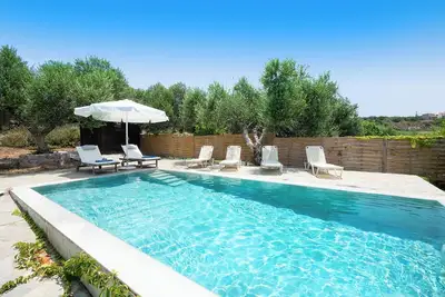 Image de Fortino Villa, 1 Bd and attic, pool, near the sand