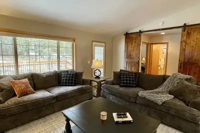 Image de Rustic Luxury River House - Near Sunriver, Mt. Bachelor