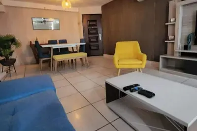 Image de Spacious apt. VĂa España with 3 bedrooms and 2 bathrooms.