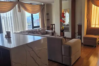 Hilltop Bellavista, Suite Two, perfect, nice view