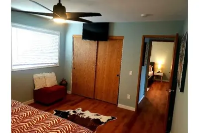 Image de Newly Renovated Condo-Hood River