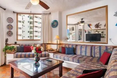 Image de Ocean view 2Br Condo-Balcony-Beach-Pool - 802