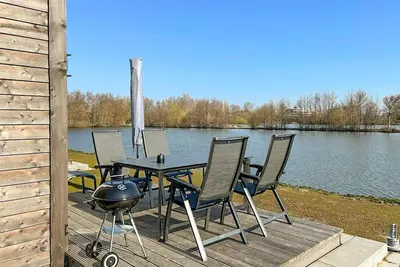 Superbe maison de 2 chambres à Tossens