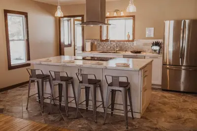 Image de Quaint Farmhouse in the middle of your outdoor fun