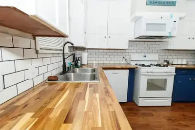 Image de Banana Cabana- Entire 3 bedroom and 1 bath!