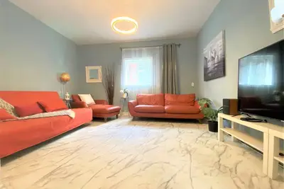 Image de B23~Sunny Terrace+Balcony, 10Queen beds+7Sofabeds, 6Room+6FullBath~Free parking\n\n