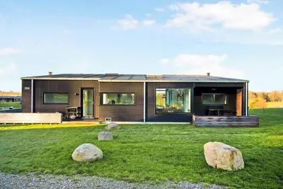Image de New modern holiday home near the beach