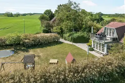 Image de Child-friendly cottage with large indoor pool