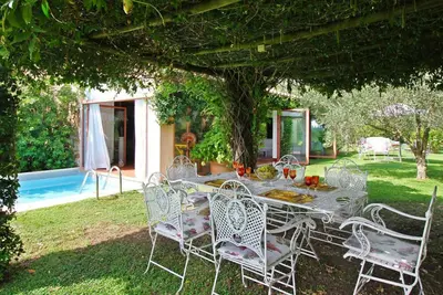 Image de Villa surrounded by nature with private pool