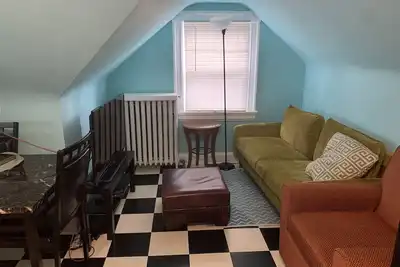Image de Attic Apartment in Leafy Roland Park