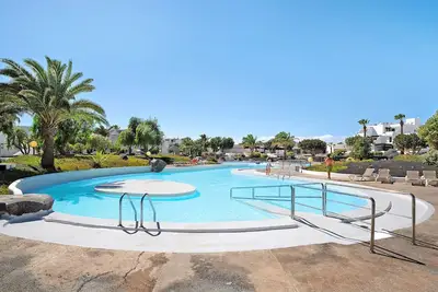 Image de Appartement de vacances 'Isla and Ocean' avec piscine et Wi-Fi