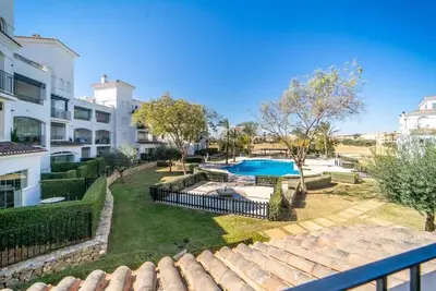 Beautiful apartment with large terrace - Mo3412lt