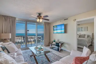 Image de Pelican Beach 0414 (2-Bedroom Condo) with Pool - Handicap accessible by Pelican Beach Management