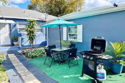 Image de Near Hollywood Beach, Fll Airport, Cruiseport, Hollywood Getaway, No Chores Home