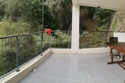 Image de Superbe appartement 3 pièces avec grande terrasse et garage privé