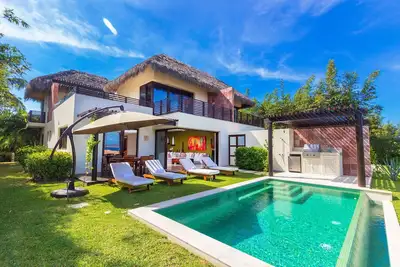 Sweet home with Seaview and garden view, just 5 mins ride to the beach.