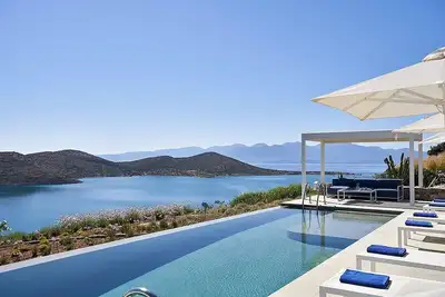 Image de Panoramic Sea Views to Spinalong Island with a heated pool