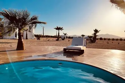Image de The Castle House: Bungalow w Private Spa & Gym