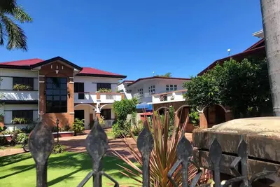 Image de 4 bedroom Spanish inspired guesthouse
