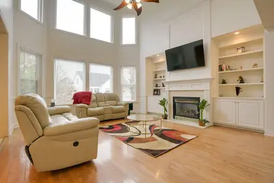 Image de Spacious Cary Home 21 Mi to Downtown Raleigh!