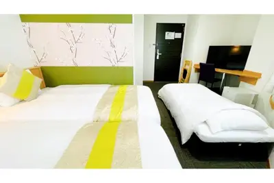 Image de NonsmokingCompact triple room Without meals 1 / Osaka Ōsaka
