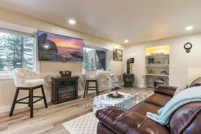 Image de Lovely Home with Beautiful Views (568ty)