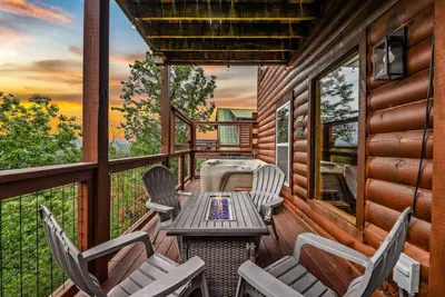 Image de Grand Mountain View Lodge By Ghosal Lodging