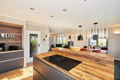 Image de Ferienwohnung 150 qm mit Balkon