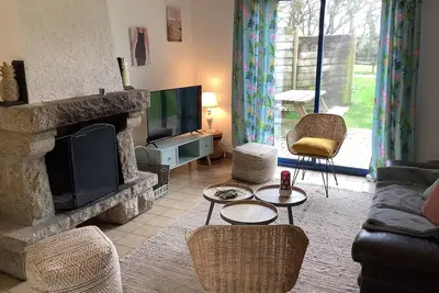 Image de Maison Monts d’Arrée au cœur d'un beau parc arboré