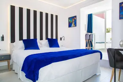 Image de Rdr158 - Myra ApartHotel, Suite 4 in Amazing Aparthotel - Myra
