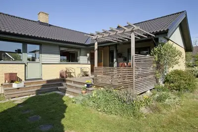 Image de Nice holiday home with many bedrooms, the perfect starting point to discover Skåne