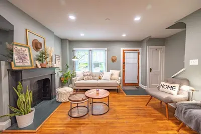 Image de Short North Retreat off High St. Garage Parking!