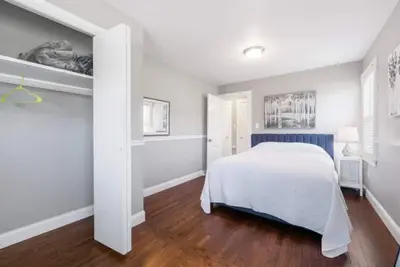 Image de Strongsville Slumber Spot, Updated & Central