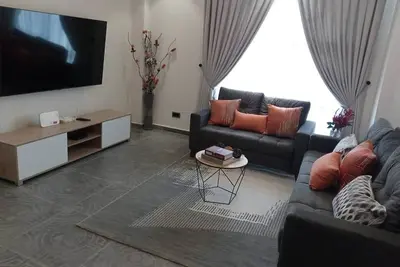 Image de luxurious apartment 1 bedroom, 1 bathroom with many exciting amenities