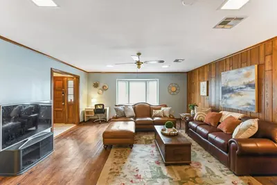 Image de Lovely Metairie 1600sft Loft 10 mnts to Hospitals!