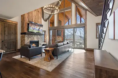 Image de High Low Cabin - A Mountain Lodge in The Lodges at Eagles Nest
