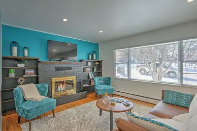 Image de Stylish Home, Great Location