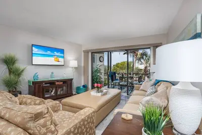 Image de Walk to Beach | Water View | Heated Pool plus Heated Baby Pool | Clay Tennis Courts