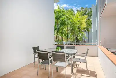 Image de Dual Key 2 Bedroom Alassio Apartment with private terrace and pool view