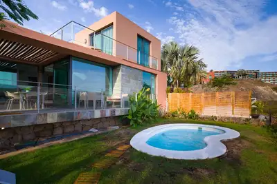 Image de Villa with private pool Salobre Villas Lagos Xi