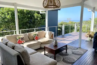 Image de Relaxed beach living, with sea views, magical sunsets. 4 min walk to Beach.