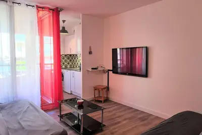 Image de Appartement T2 Cabine 6 Couchages, Plage à Proximité, Terrasse Couverte - Cap d'Agde