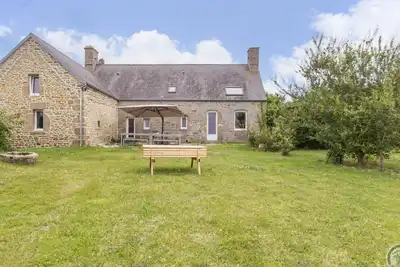 Image de Maison authentique avec jardin clos, ping-pong, baby-foot, parking et WiFi à Vicq-sur-Mer