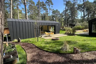 Image de Cabin East&West in the forest & sea!