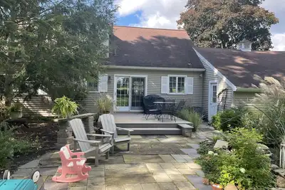 Image de Golf Enthusiasts. Stay in beautiful peaceful home! Available May 17- May 21 2023