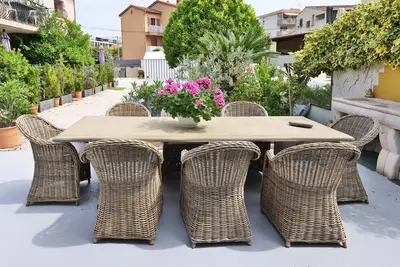 Image de Studio D'HÔTES Antonius / Pdj Offert / Jacuzzi / Proche Mer