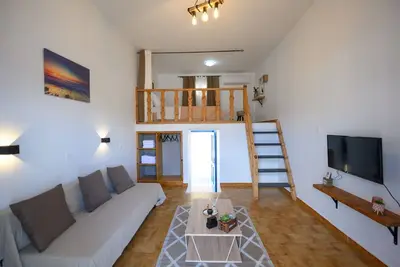 Verano V1 (up to 4 guests) - Cozy apartment 2 minutes (200m) to the beach
